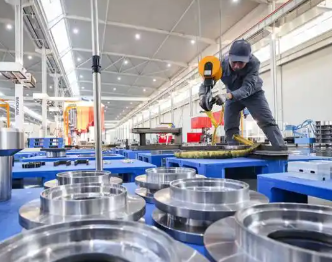 腐植酸粉碎设备常见故障及维护保养要点分析